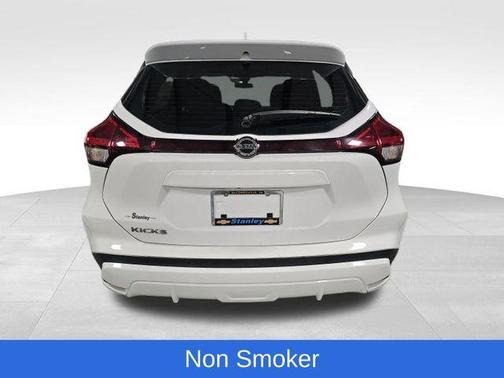2021 Nissan Kicks S