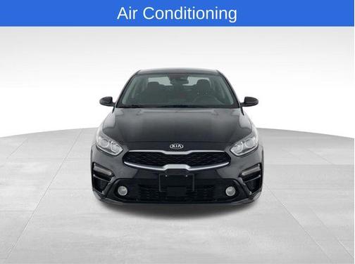 Aurora Black Pearl 2019 Kia Forte LXS