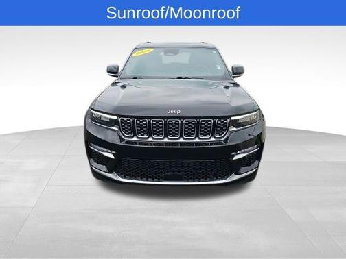 2023 Jeep Grand Cherokee Summit