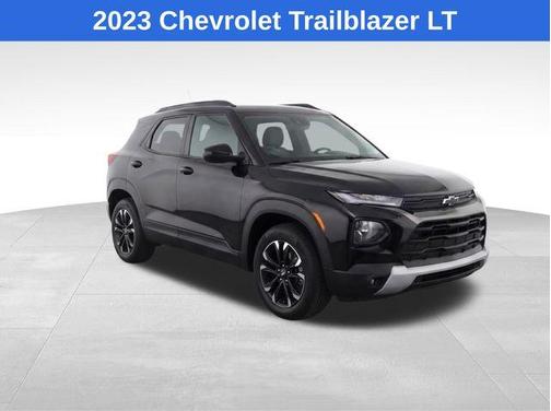 Black Metallic 2023 Chevrolet Trailblazer LT