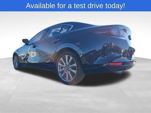 2025 Mazda Mazda3 FWD w/Preferred Package