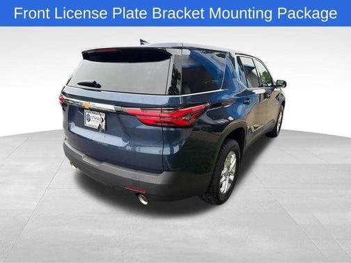 Blue Metallic 2022 Chevrolet Traverse LS