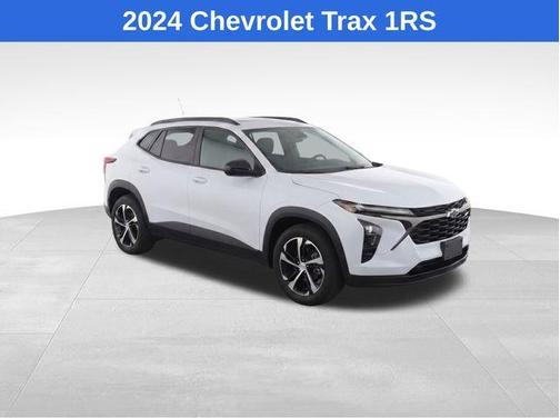 Summit White 2024 Chevrolet Trax 1RS
