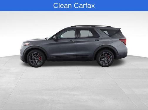 Gray Metallic 2025 Ford Explorer ST-Line