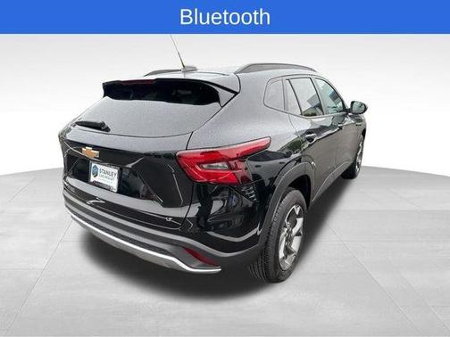 Black Metallic 2024 Chevrolet Trax LT