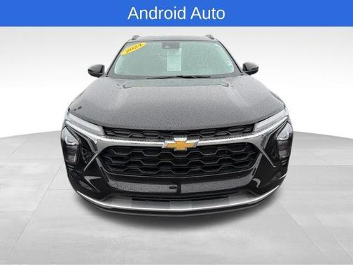 Black Metallic 2024 Chevrolet Trax LT