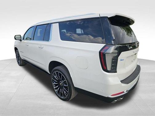 2025 Chevrolet Suburban High Country