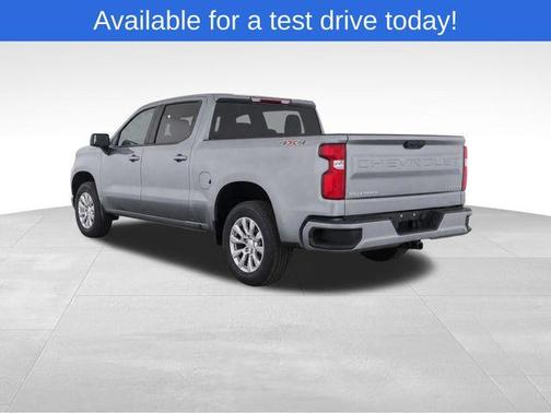 Sterling Gray Metallic 2025 Chevrolet Silverado 1500 Custom
