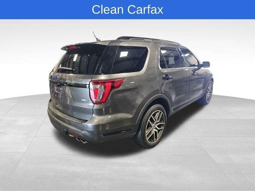 2019 Ford Explorer sport