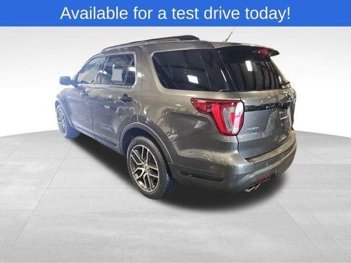 2019 Ford Explorer sport