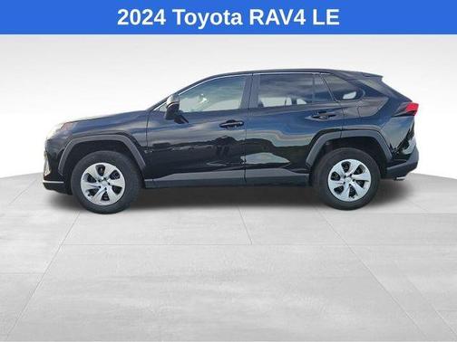 2024 Toyota RAV4 LE