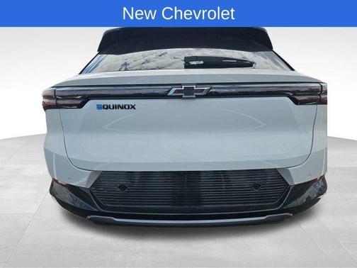 2025 Chevrolet Equinox EV LT 2