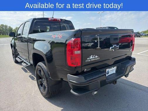 Black 2016 Chevrolet Colorado LT