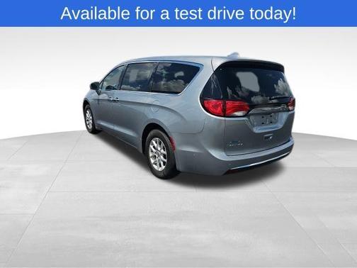 2020 Chrysler Pacifica Touring