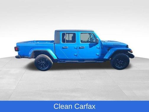 2022 Jeep Gladiator Sport