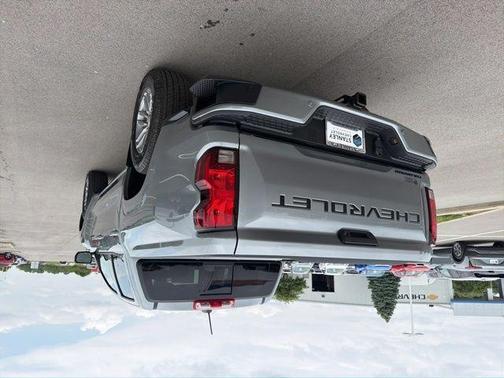 Sterling Gray Metallic 2026 Chevrolet Colorado LT