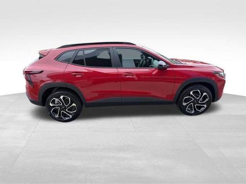Red 2026 Chevrolet Trax 2RS