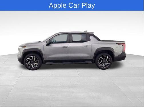 2025 Chevrolet Silverado EV RST