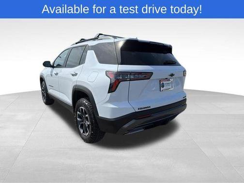 Polar White 2026 Chevrolet Equinox ACTIV