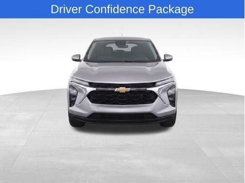 Sterling Gray Metallic 2024 Chevrolet Trax LS
