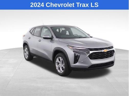 Sterling Gray Metallic 2024 Chevrolet Trax LS