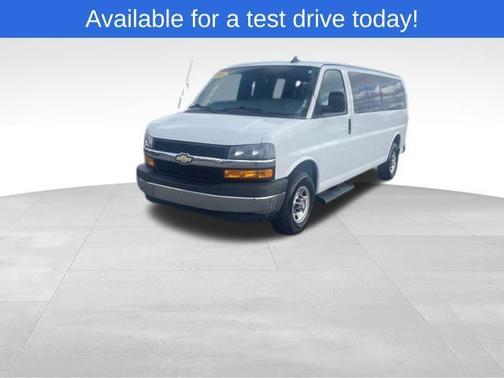 2020 Chevrolet Express 3500 LT