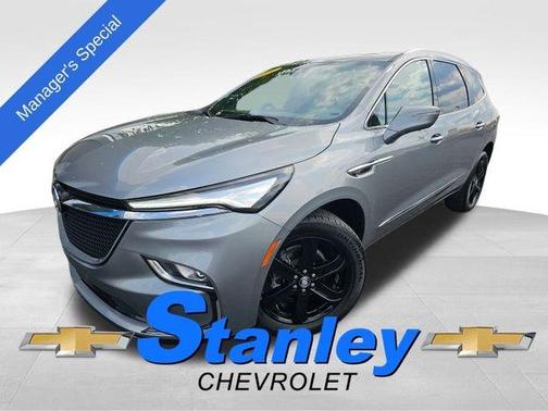 2024 Buick Enclave Essence