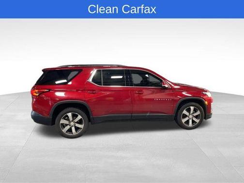 2022 Chevrolet Traverse LT Leather