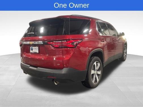 2022 Chevrolet Traverse LT Leather