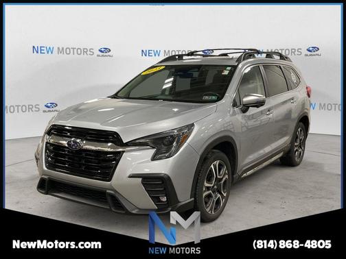 Ice Silver Metallic 2023 Subaru Ascent Limited 7-Passenger