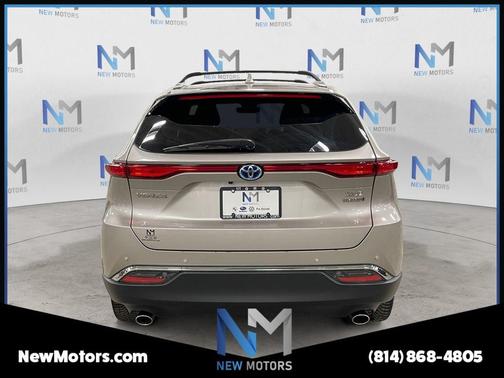 Titanium 2021 Toyota Venza XLE