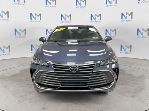 2019 Toyota Avalon XLE
