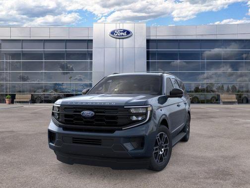 Blue Metallic 2026 Ford Expedition Active