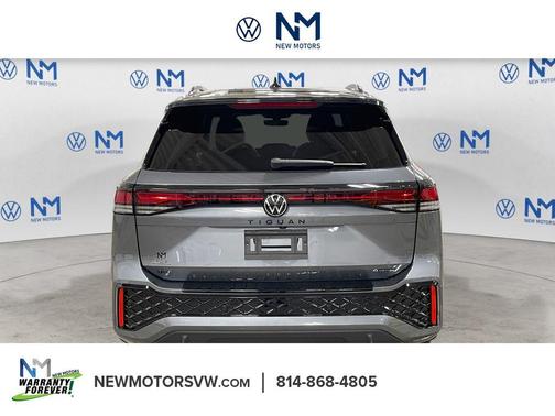 2026 Volkswagen Tiguan 2.0T SE R-Line Black