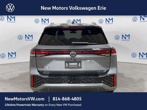 2026 Volkswagen Tiguan 2.0T SE R-Line Black