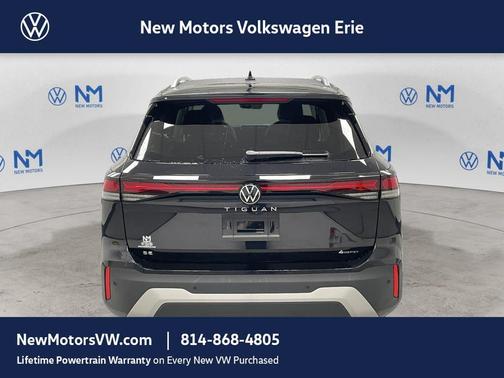 Black 2026 Volkswagen Tiguan 2.0T SE