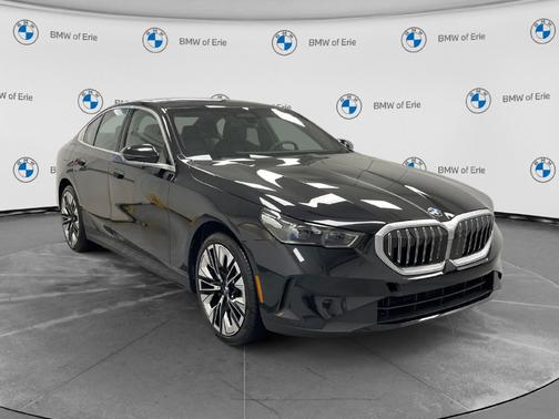 Black Sapphire Metallic 2027 BMW 530 i xDrive