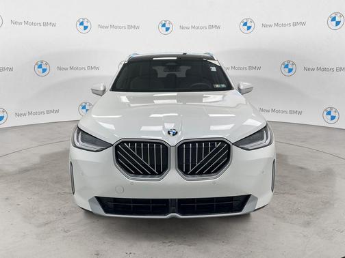 Mineral White Metallic 2026 BMW X3 30 xDrive