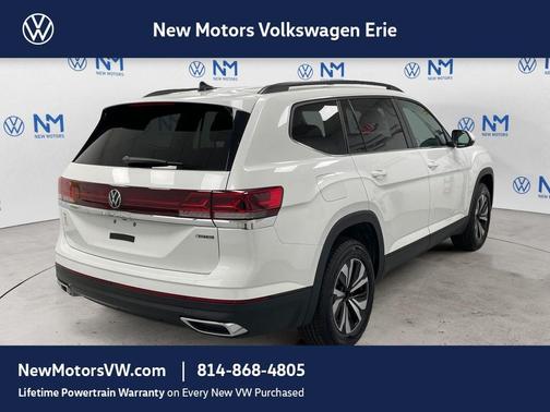 White Pearl 2026 Volkswagen Atlas 2.0T SE