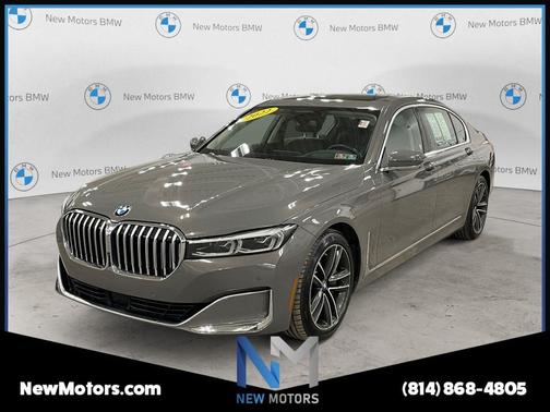 Amber 2022 BMW 750 i xDrive