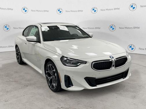 2026 BMW 230 i xDrive