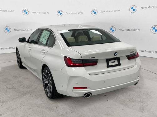 2025 BMW 330 i xDrive