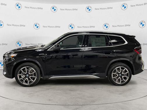 Jet Black 2026 BMW X1 xDrive28i