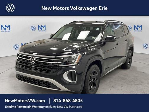 Deep Black Pearl 2026 Volkswagen Atlas 2.0T Peak Edition