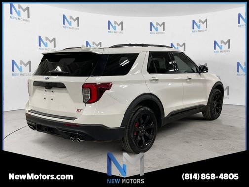 Star White 2024 Ford Explorer ST