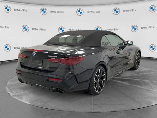 Black Sapphire Metallic 2027 BMW M440 i xDrive