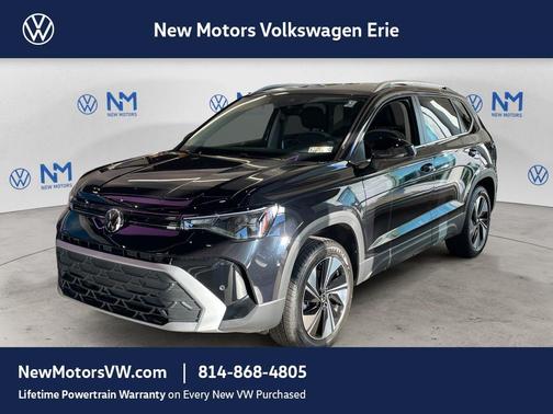 Deep Black Pearl Effect 2026 Volkswagen Taos 1.5T SE