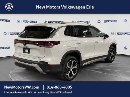 Pure White 2026 Volkswagen Tiguan 2.0T SE