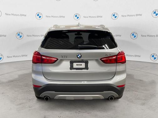 Glacier Silver Metallic 2018 BMW X1 xDrive28i