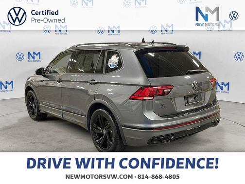 Platinum Gray Metallic 2024 Volkswagen Tiguan 2.0T SE R-Line Black